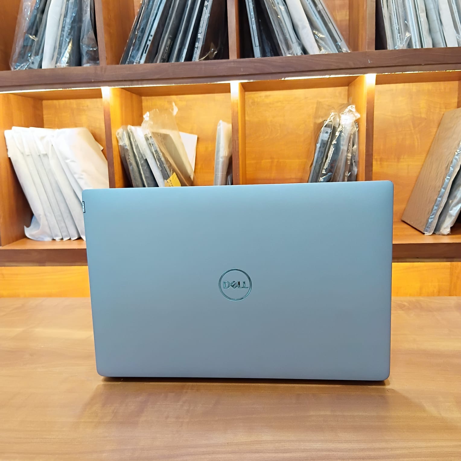 Dell Latitude 5420 Laptop - Intel Core i5 11th Gen | 8GB RAM | 256GB SSD | 14" FHD Display | Refurbished - Image 4