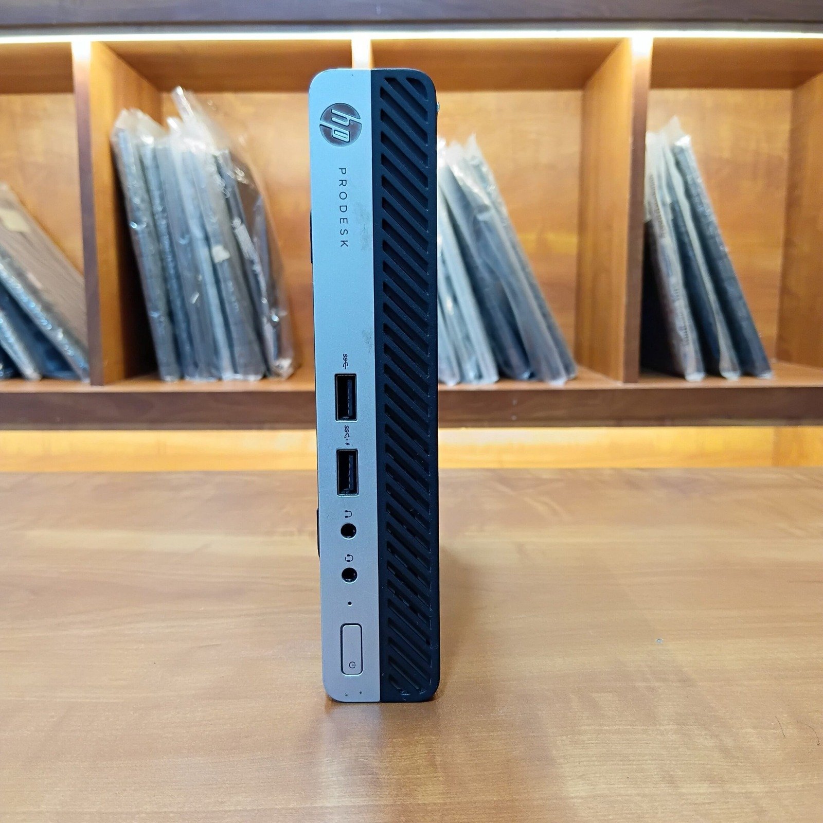 HP ProDesk 400 G4 Mini PC - Intel Core i5 8th Gen | 8GB RAM | 256GB SSD | Ultra-Compact | Refurbished