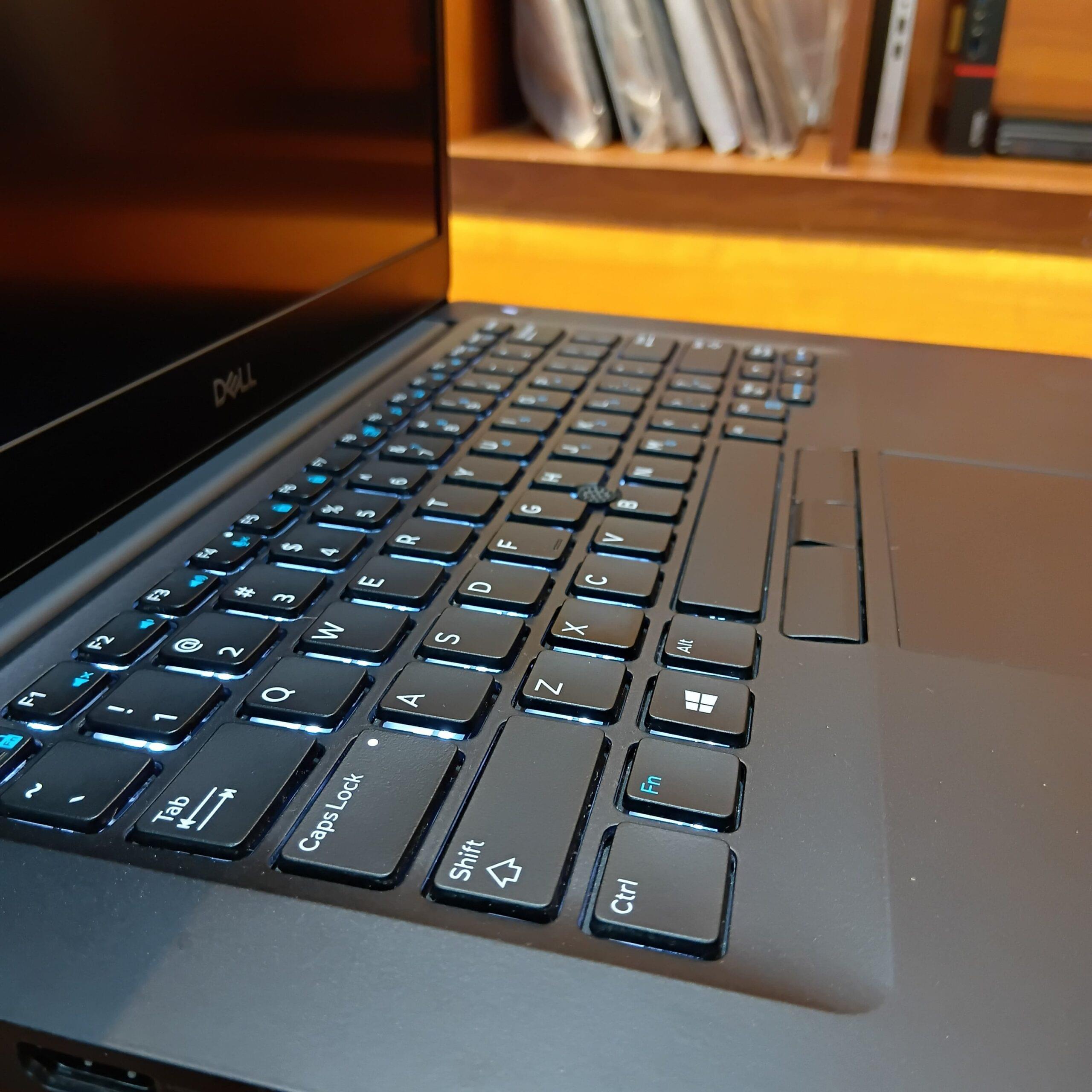 Dell Latitude 7490 Laptop, Intel Core i5 8th Gen, 8GB RAM, 256GB SSD, 14" FHD, Windows 10 Pro, Refurbished - Image 6